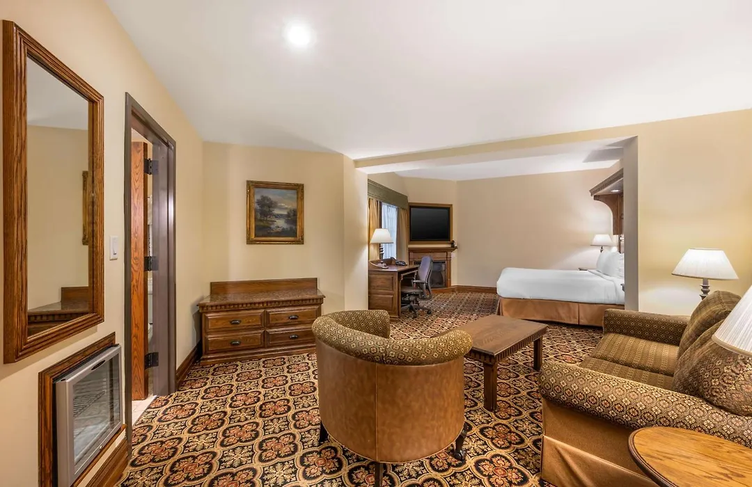 Best Western Premier Mariemont Inn-1