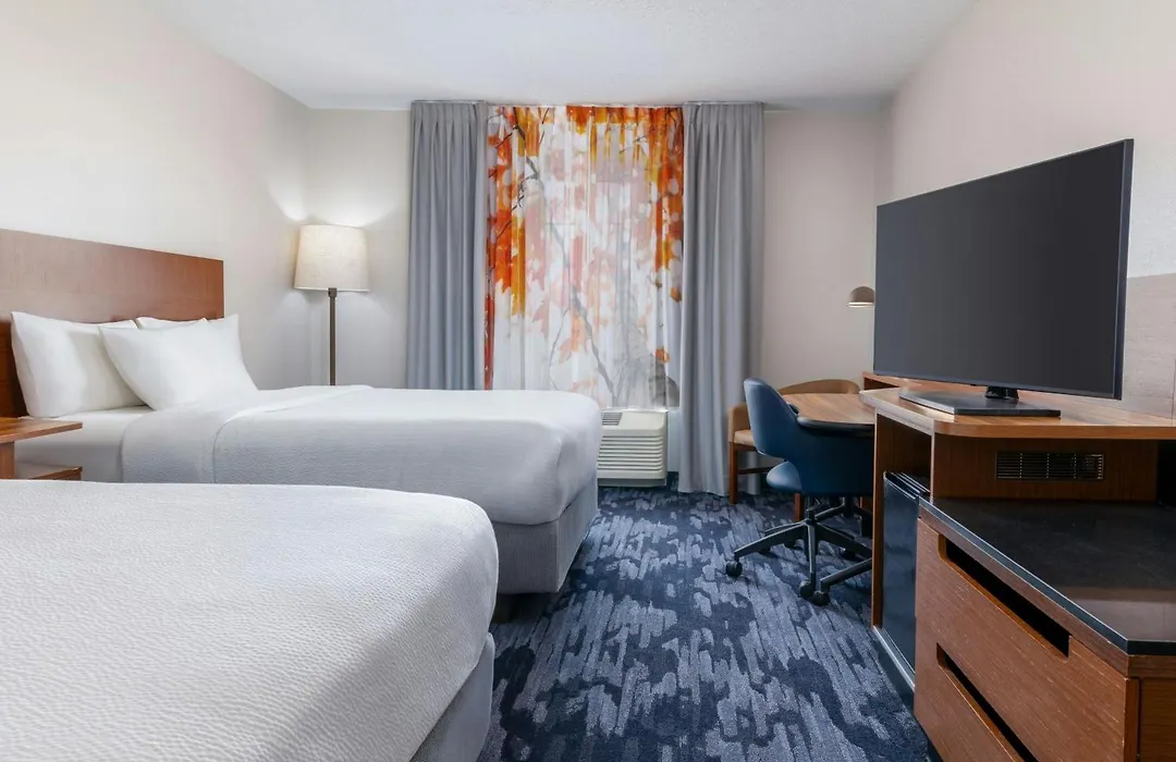Fairfield Inn And Suites By Marriott Cincinnati Eastgate-1
