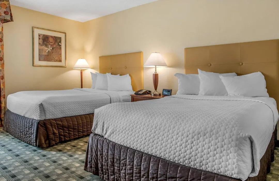 Quality Hotel Conference Center Cincinnati Blue Ash-1