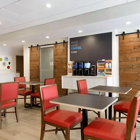 Holiday Inn Express & Suites - Cincinnati Ne - Red Bank Road By Ihg-2